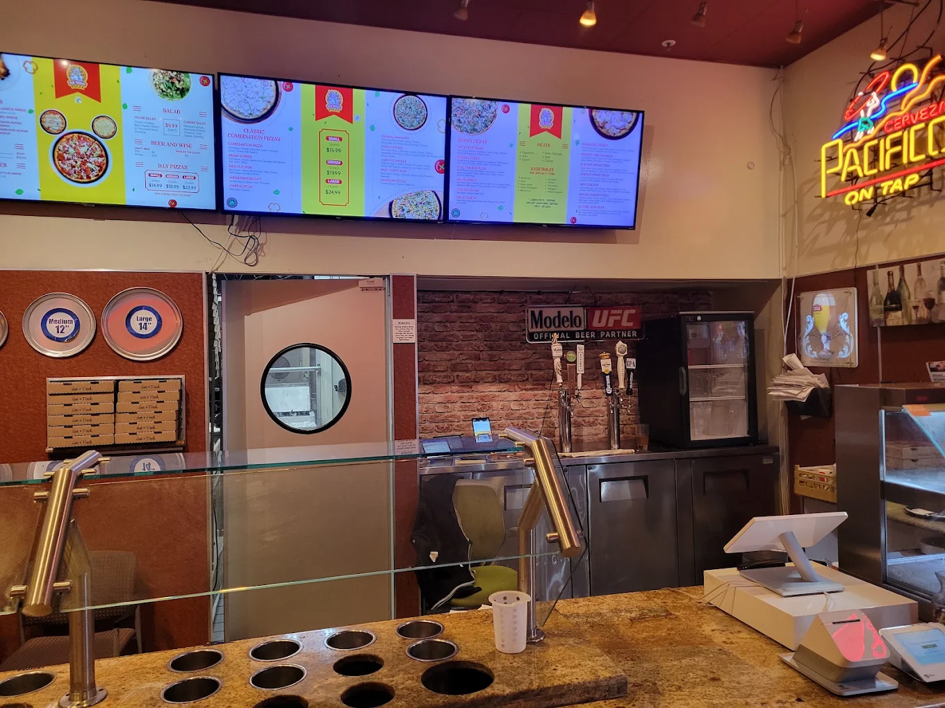 Shan%20Tandoori%20Pizza%20|%20Authentic%20Indian Style%20Tandoori%20Pizzas%20&%20Fusion%20Flavors%20in%20San%20Jose